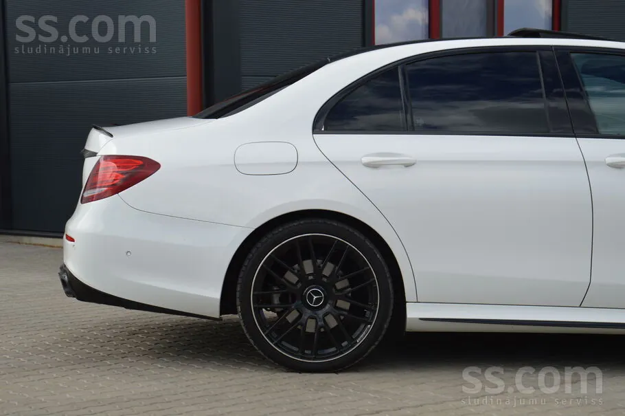 Mercedes-Benz E350 2016 photo 5