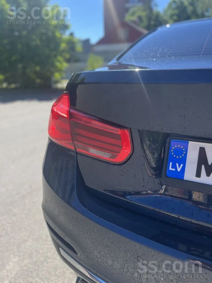 BMW 318D 2016 photo 3