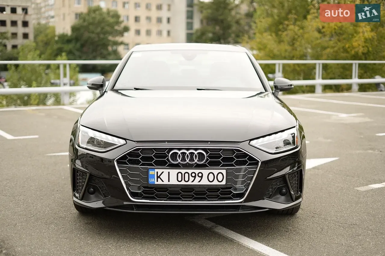 Audi A4 2021 photo 3