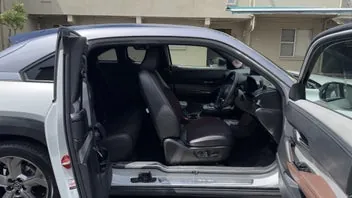 Mazda Mx-30 2021 photo 2