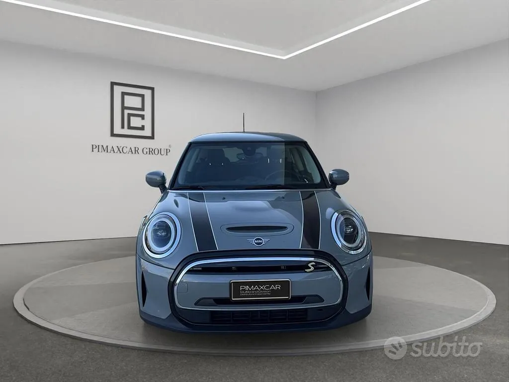 Mini Cooper 2022 photo 2
