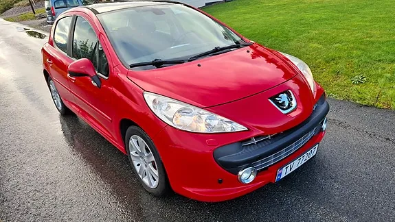 Peugeot 207 2008 photo 2