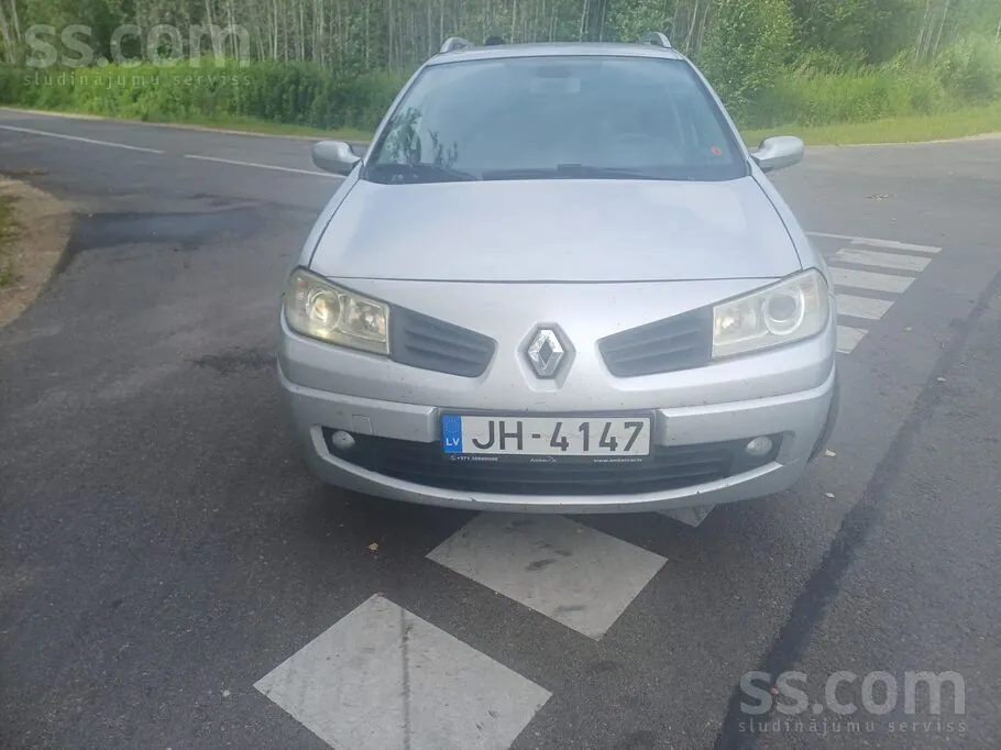 Renault Megane 2008 photo 2