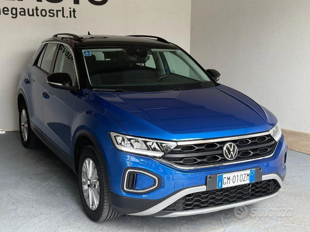 Volkswagen T-Roc 2023 photo 4