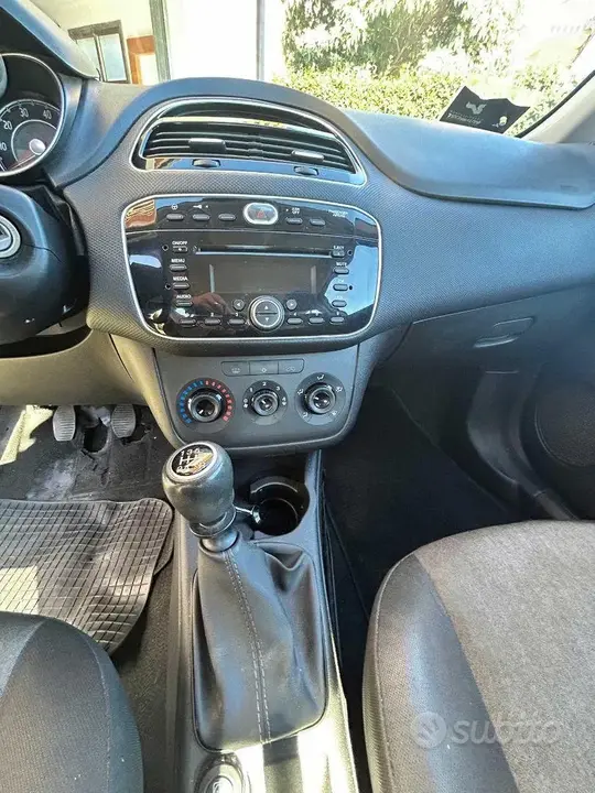 Fiat Punto 2014 photo 3