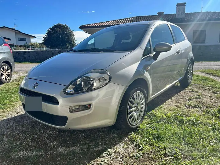 Fiat Punto 2014 photo 2