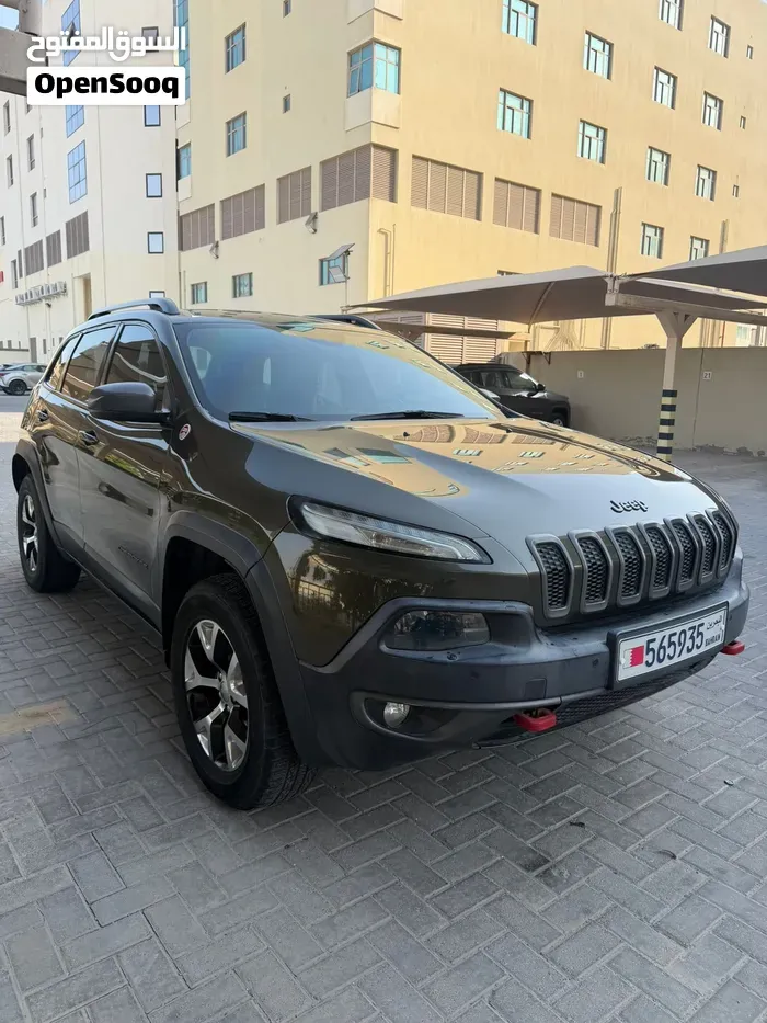 Jeep Cherokee 2014 photo 2