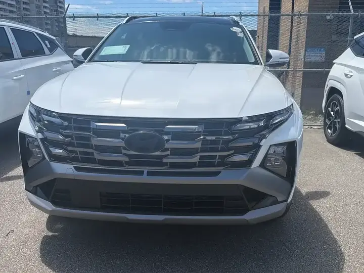 Hyundai Tucson 2026 photo 2
