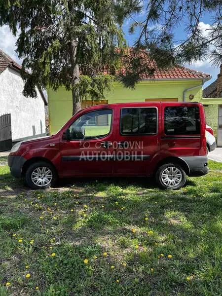 Fiat Doblo 2008 photo 2
