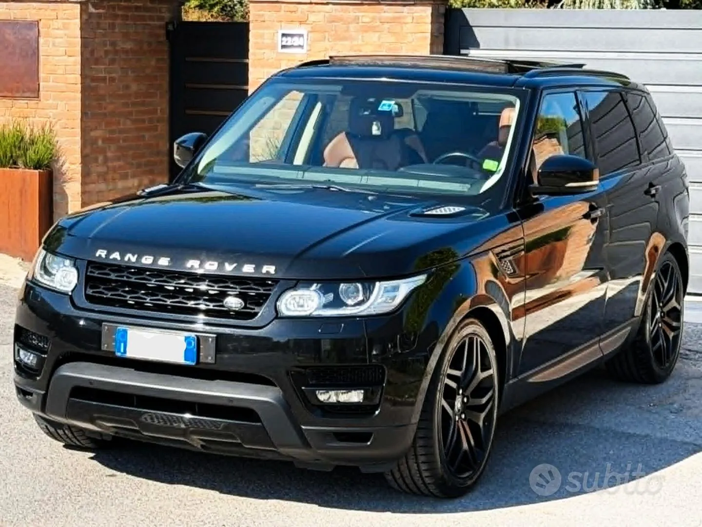 Land Rover Range Rover Sport 2015 photo 3