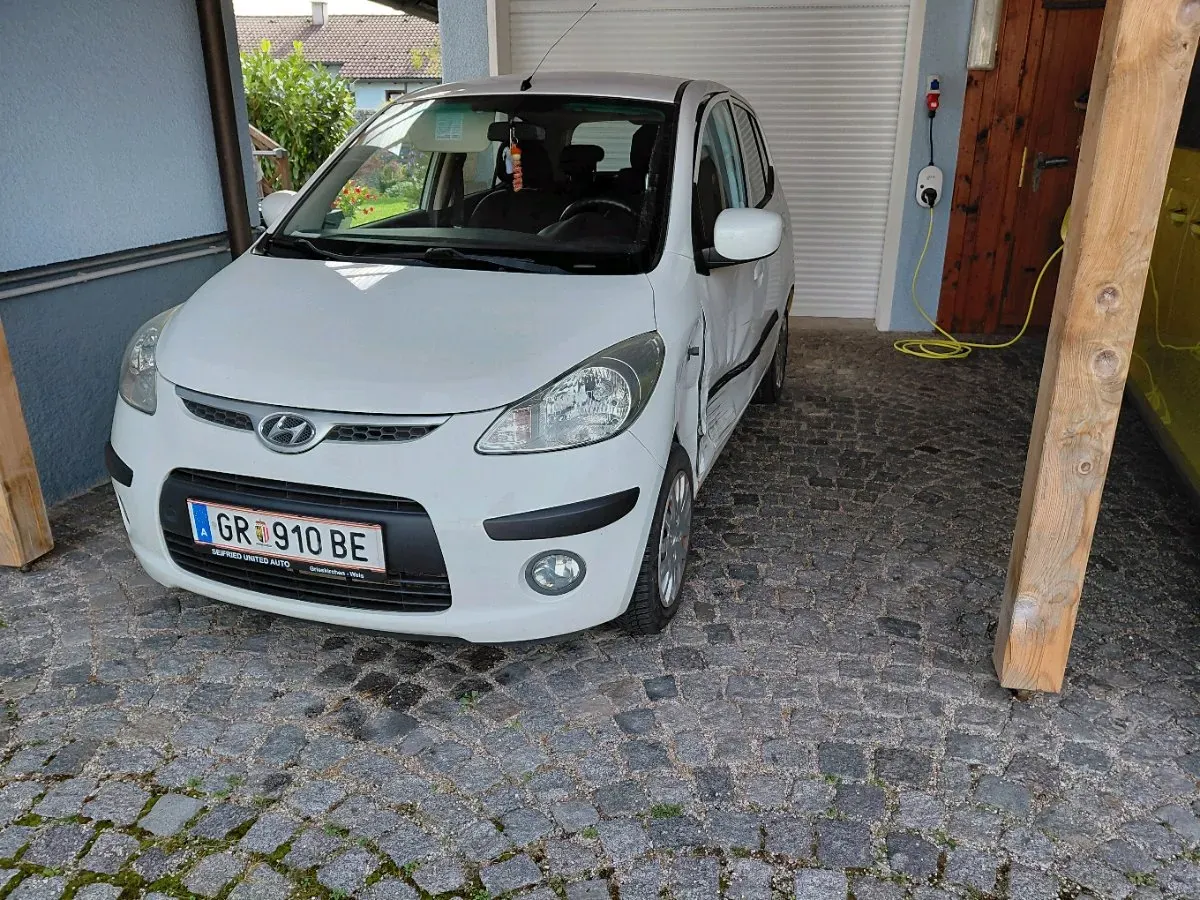 Hyundai I10 2009 photo 2