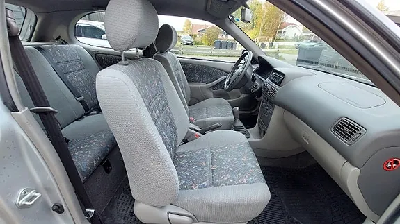 Toyota Corolla 1998 photo 3