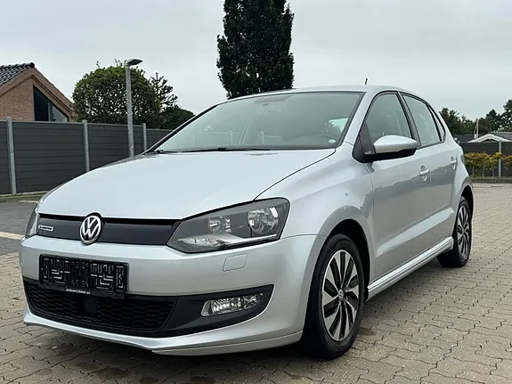 Volkswagen Polo 2015 photo 2