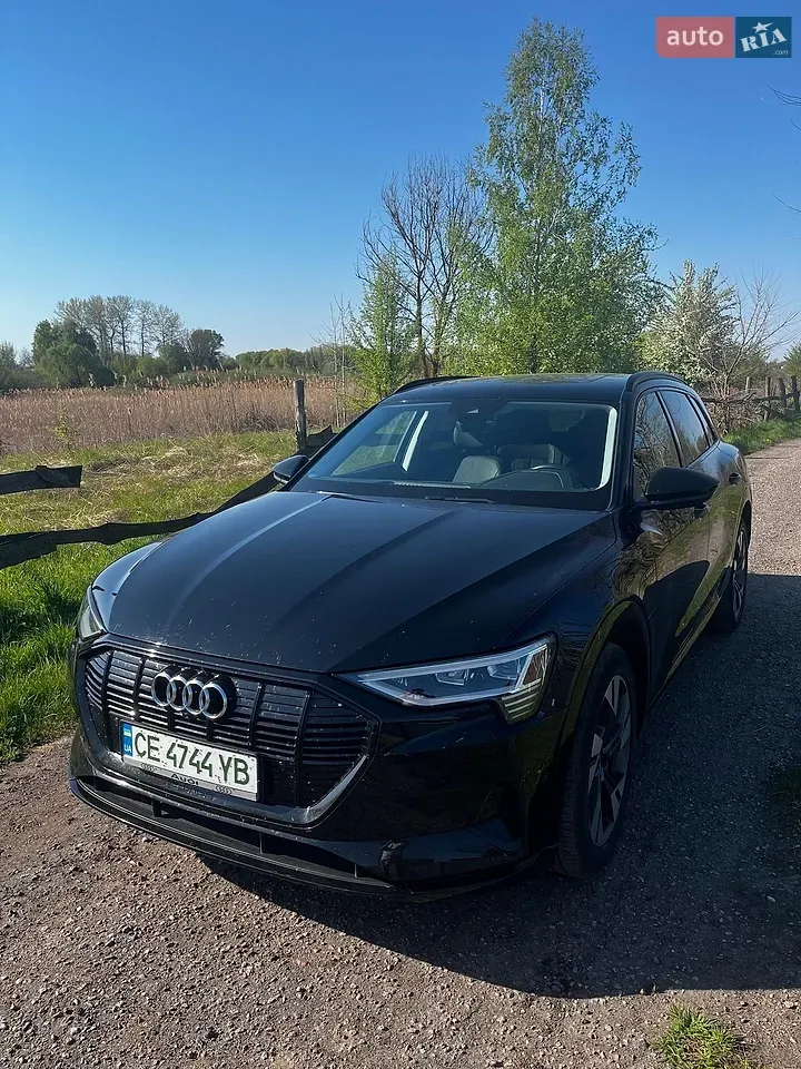 Audi E-Tron 2021 photo 3
