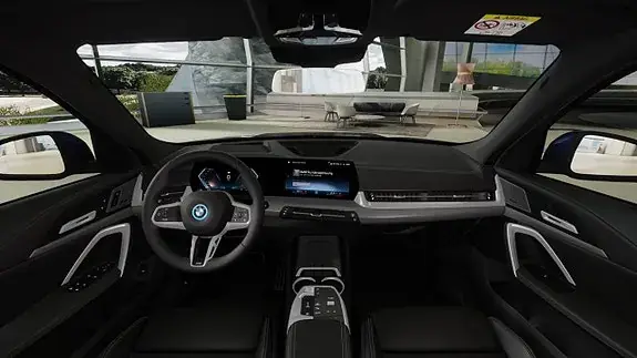 BMW Ix1 2026 photo 3