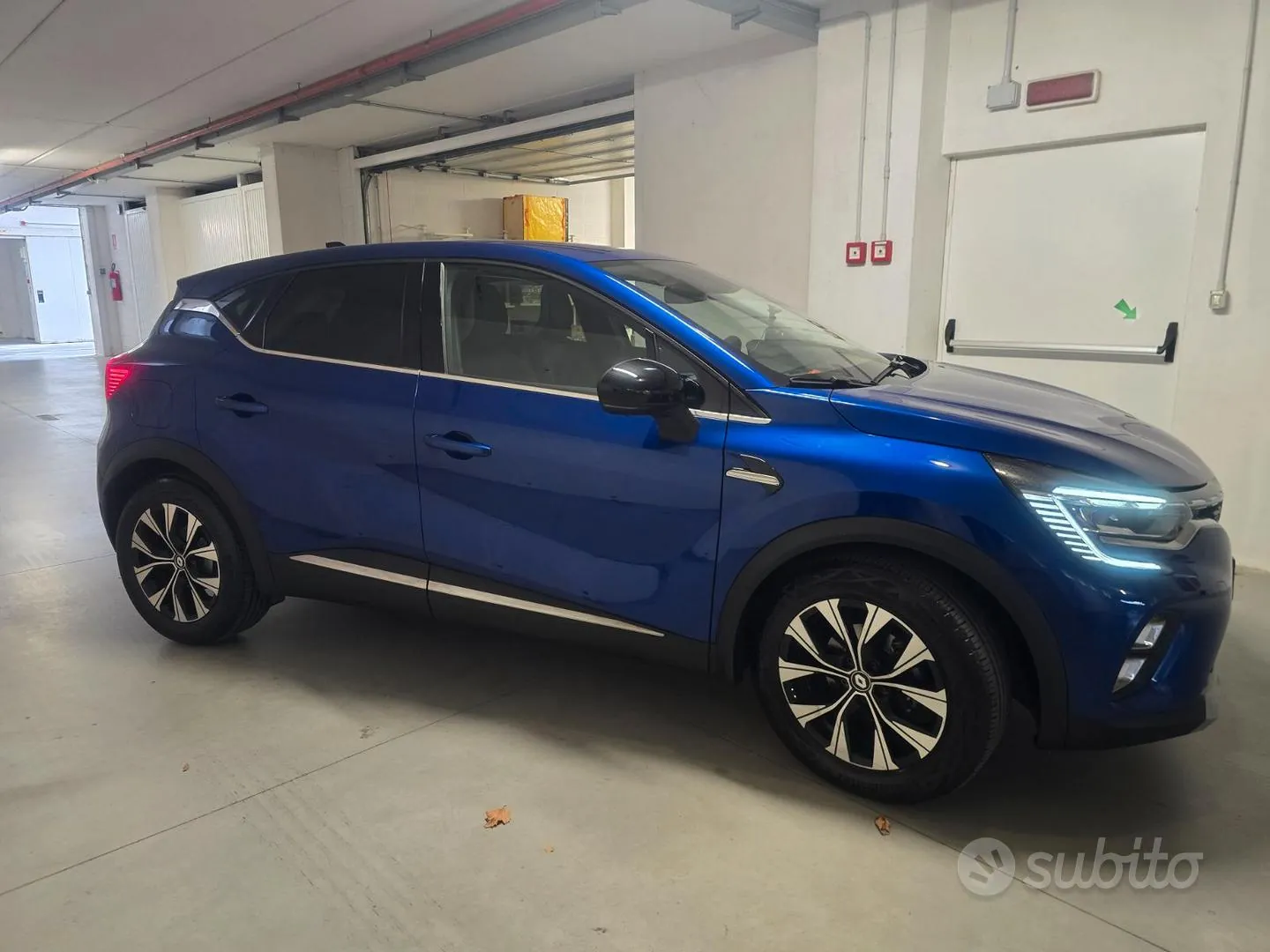 Renault Captur 2024 photo 2