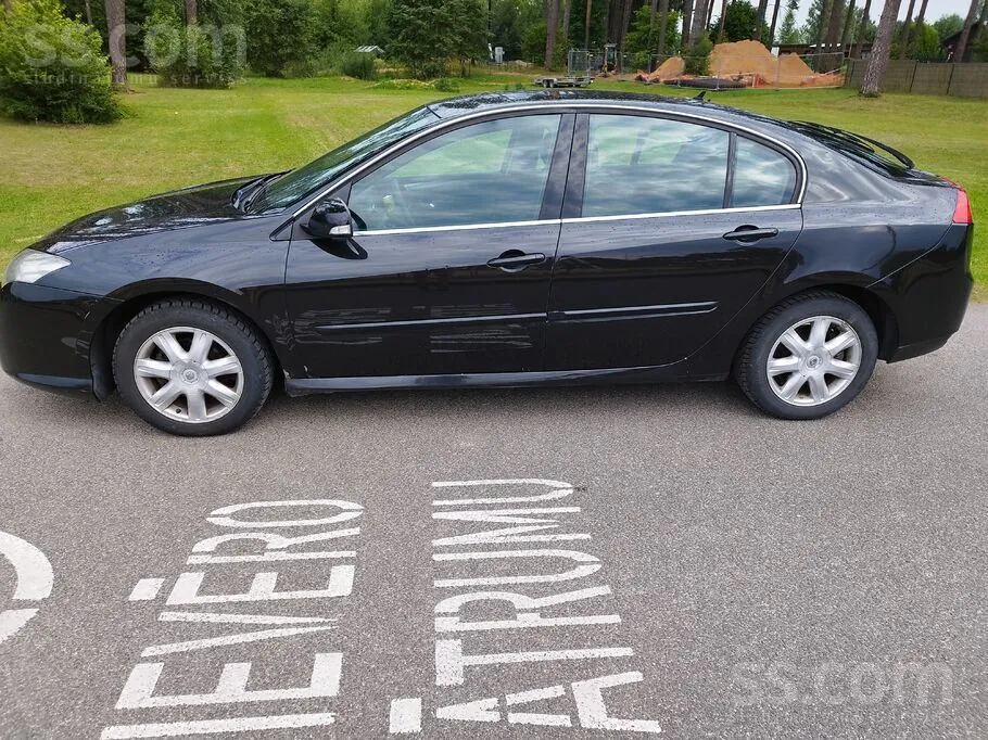 Renault Laguna 2009 photo 4