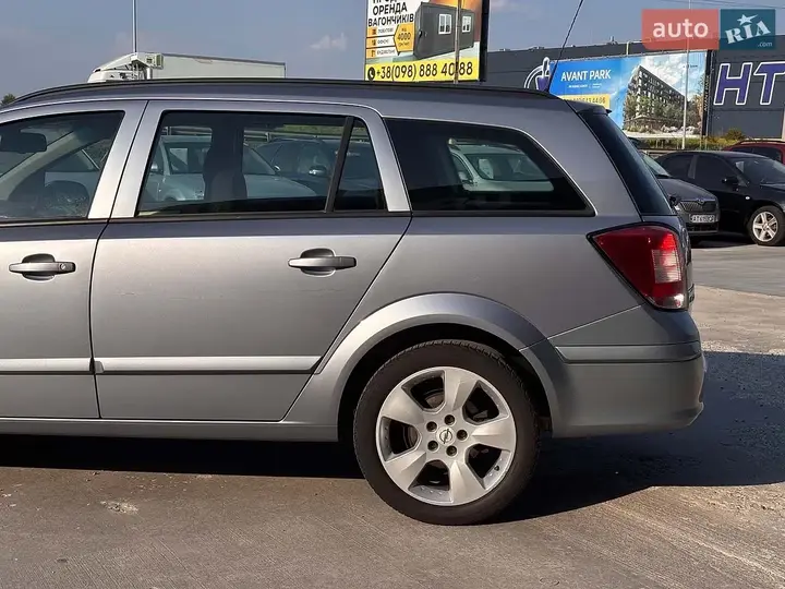 Opel Astra 2008 photo 3