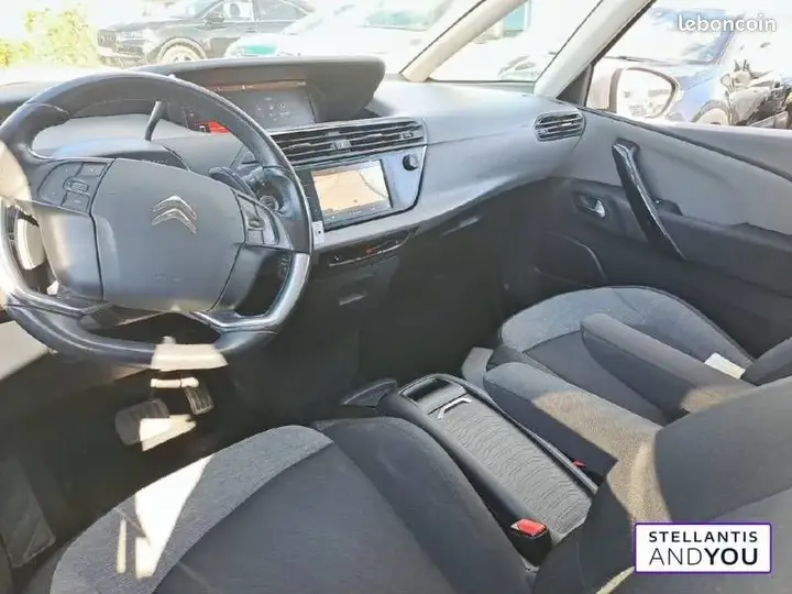 Citroen C4 Picasso 2018 photo 2