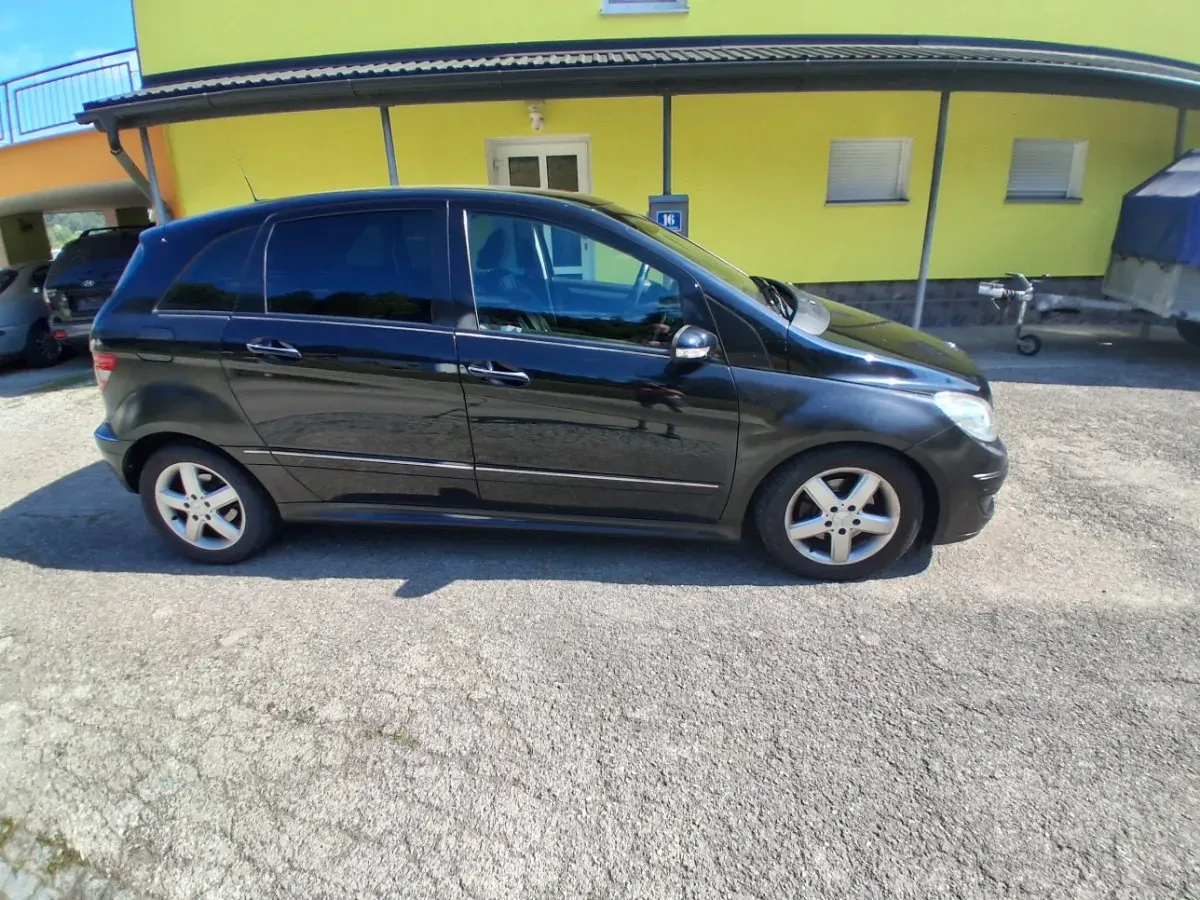 Mercedes-Benz B-Class