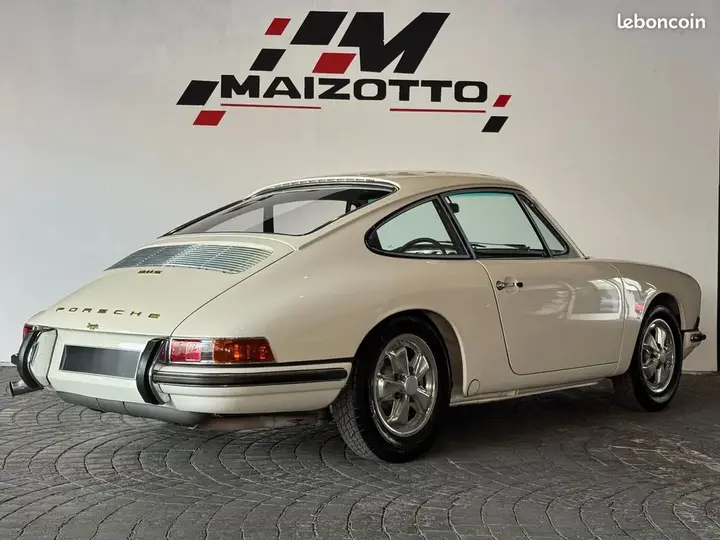 Porsche 911 1966 photo 5