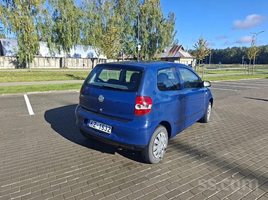 Volkswagen Fox 2005 photo 3