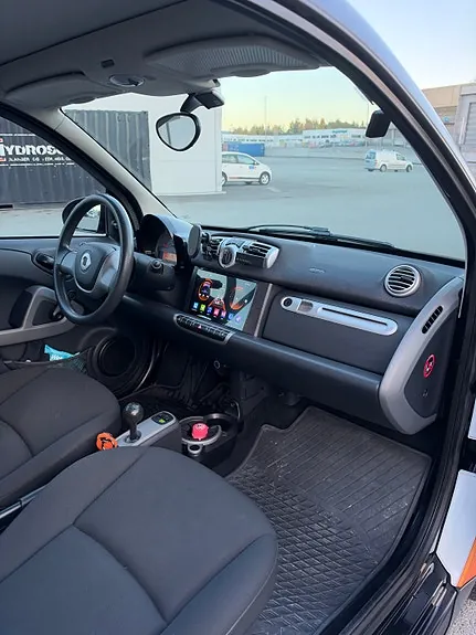 Smart Fortwo 2010 photo 4