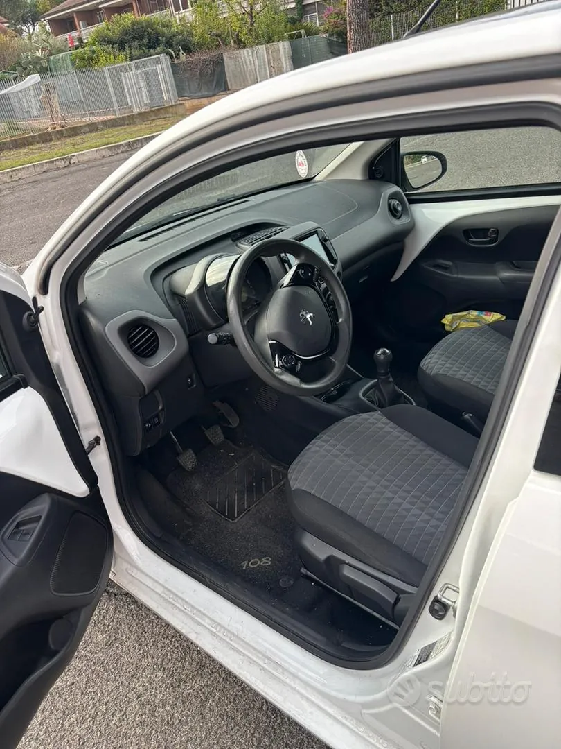 Peugeot 108 2022 photo 5