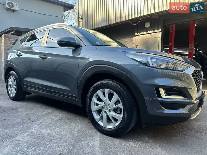 Hyundai Tucson 2019 photo 2