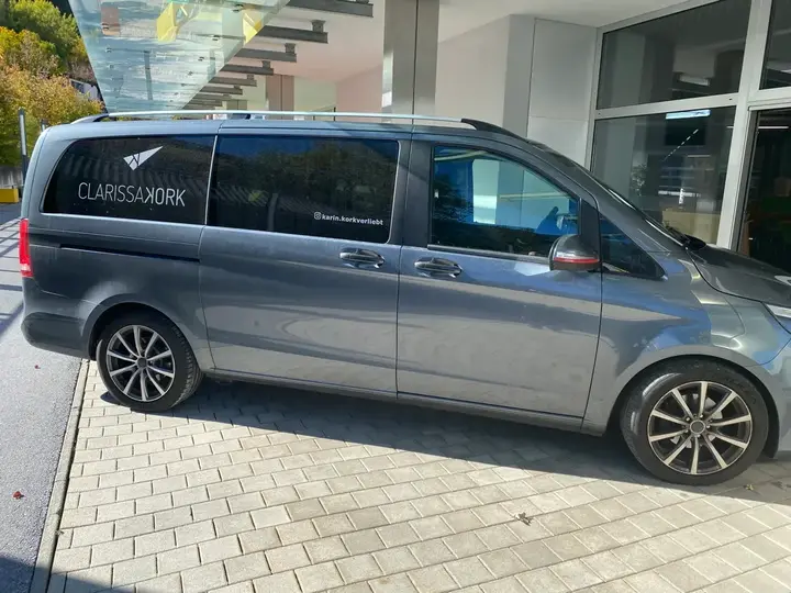 Mercedes-Benz V-Class 2015 photo 2