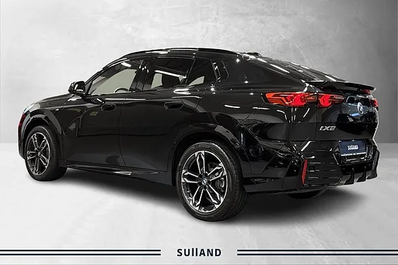 BMW Ix2 2025 photo 5