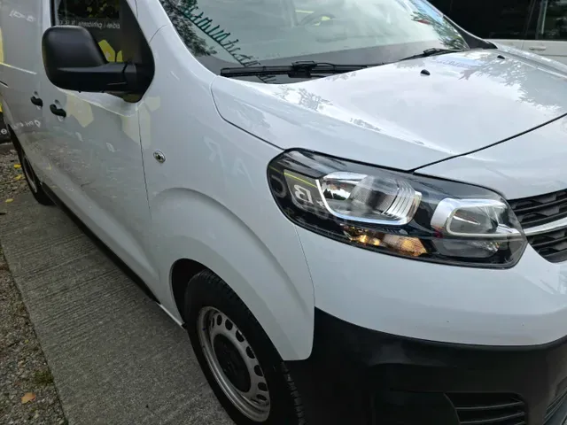 Opel Vivaro 2023 photo 4