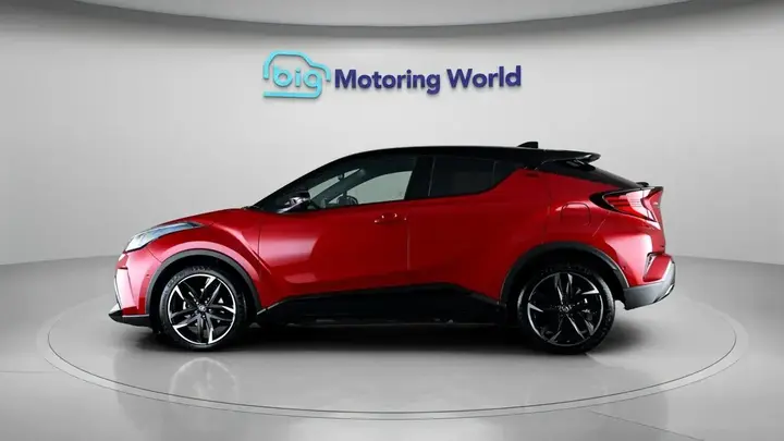 Toyota C-Hr 2023 photo 5