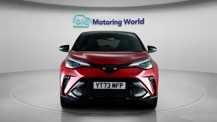 Toyota C-Hr 2023 photo 3
