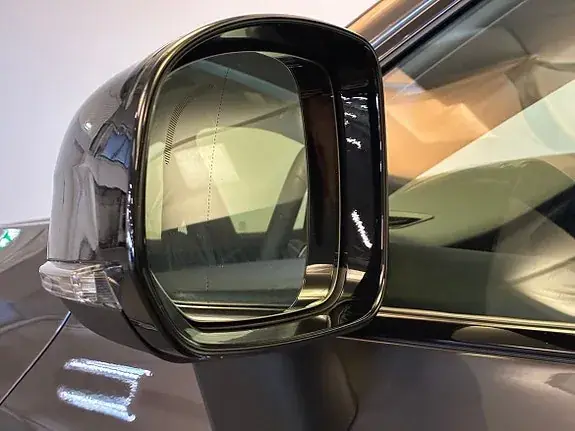 Volvo Xc60 2024 photo 2