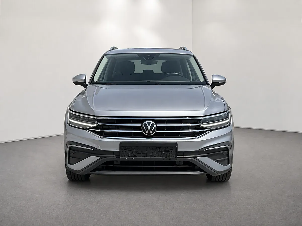 Volkswagen Tiguan 2023 photo 3