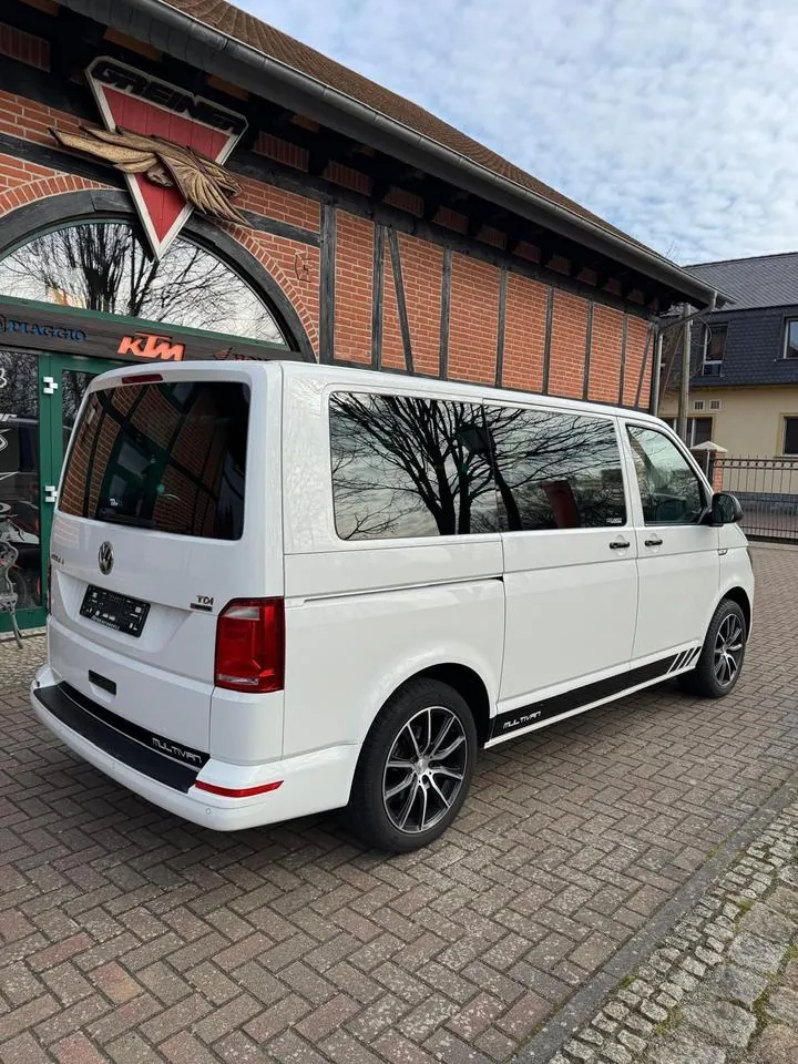 Volkswagen Multivan