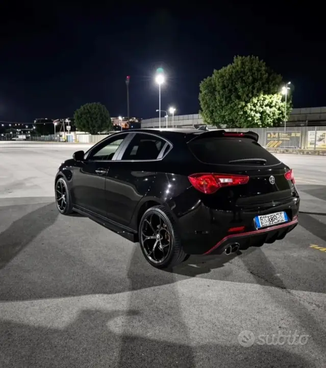 Alfa Romeo Giulietta 2014 photo 5
