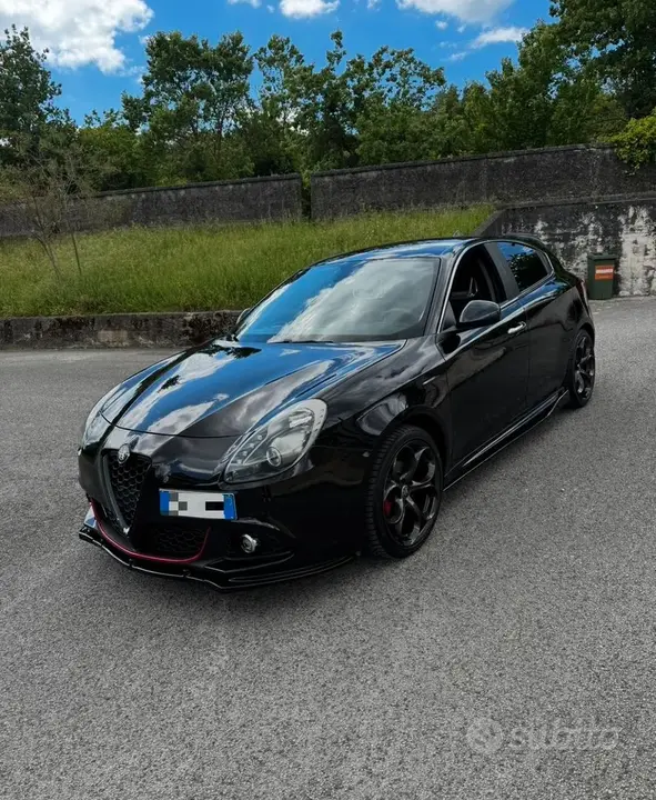 Alfa Romeo Giulietta 2014 photo 4