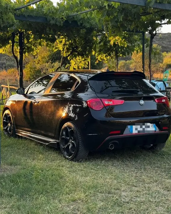 Alfa Romeo Giulietta 2014 photo 3