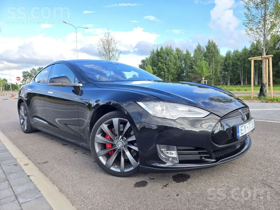 Tesla Model S 2016 photo 4