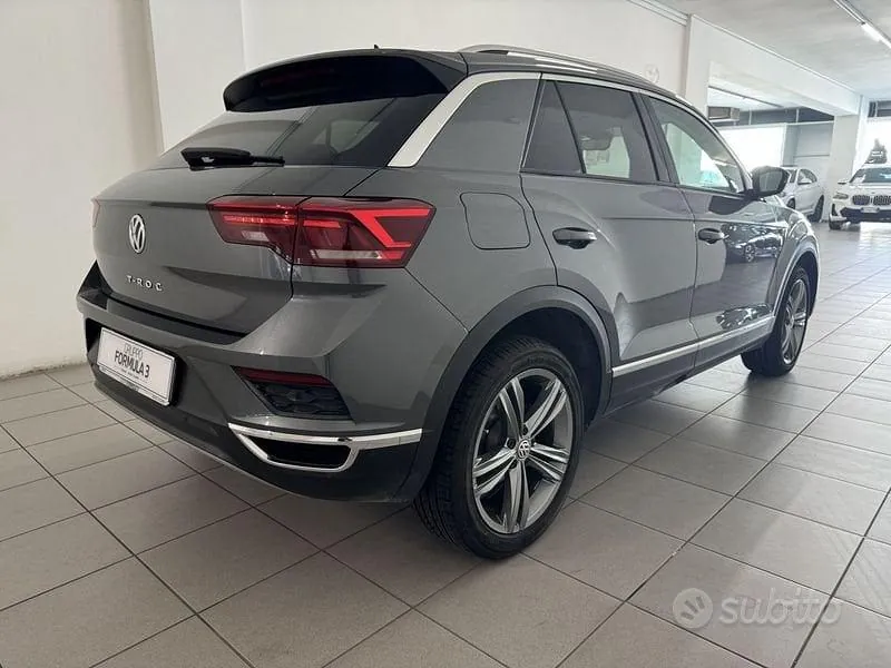Volkswagen T-Roc 2020 photo 3