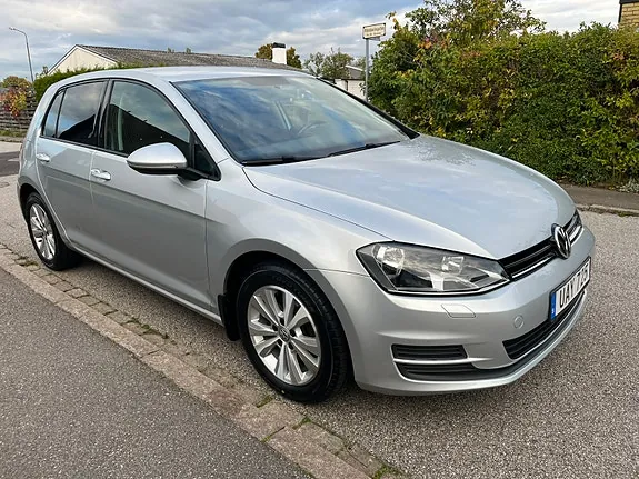 Volkswagen Golf 2013 photo 2