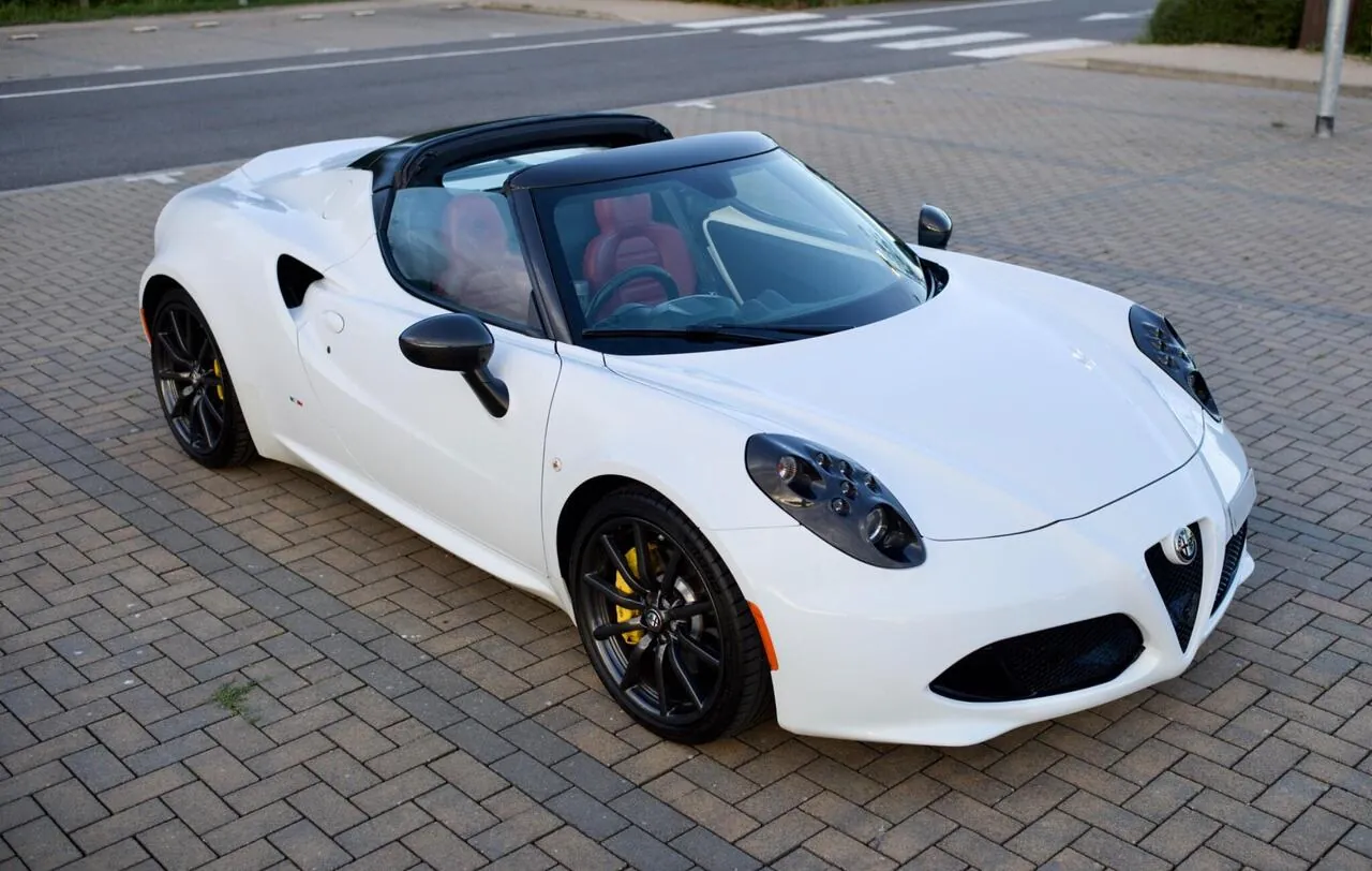 Alfa Romeo 4C