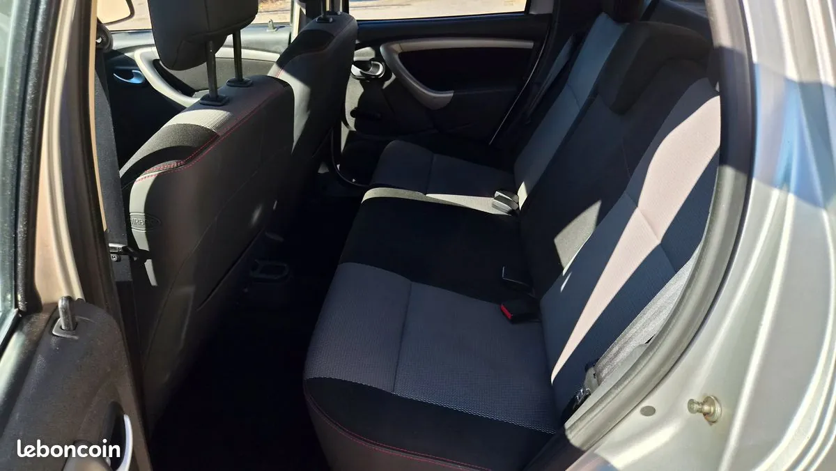 Dacia Duster 2013 photo 5
