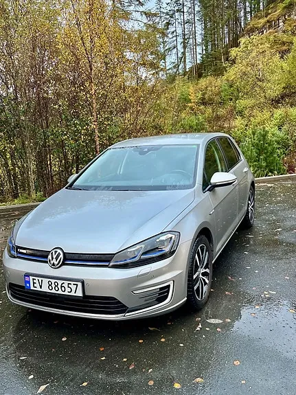 Volkswagen E-Golf 2019 photo 3