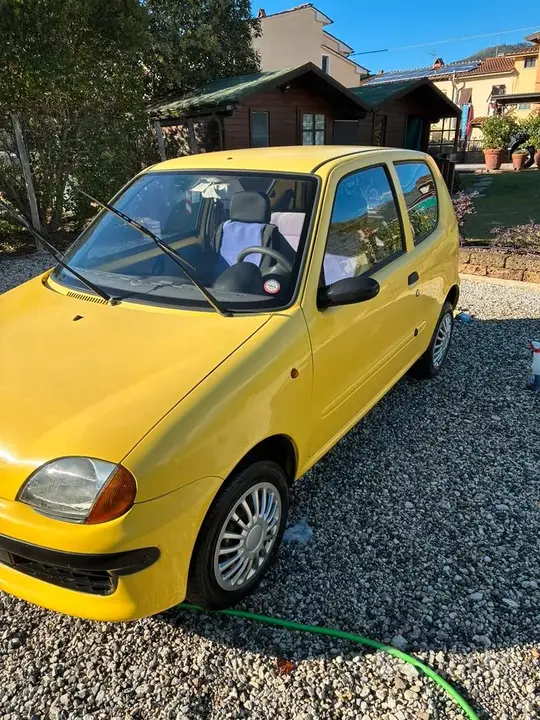 Fiat 600 2000 photo 2