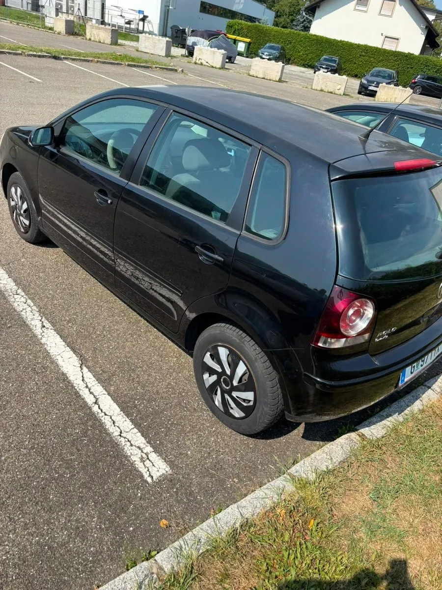 Volkswagen Polo 2007 photo 2