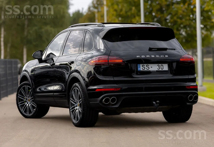 Porsche Cayenne 2015 photo 3