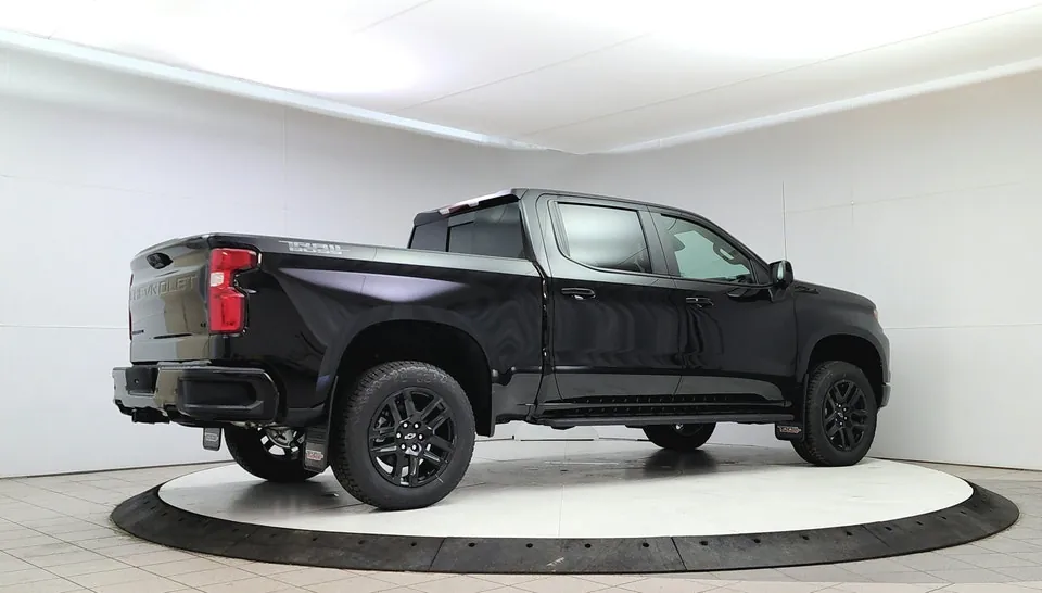Chevrolet Silverado 1500 2026 photo 4